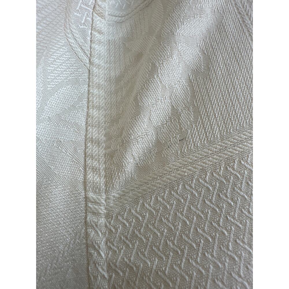 Jamacian Jaxx 100% Silk Cream Button Down Beach Shirt with Wooden Buttons - Picture 4 of 6